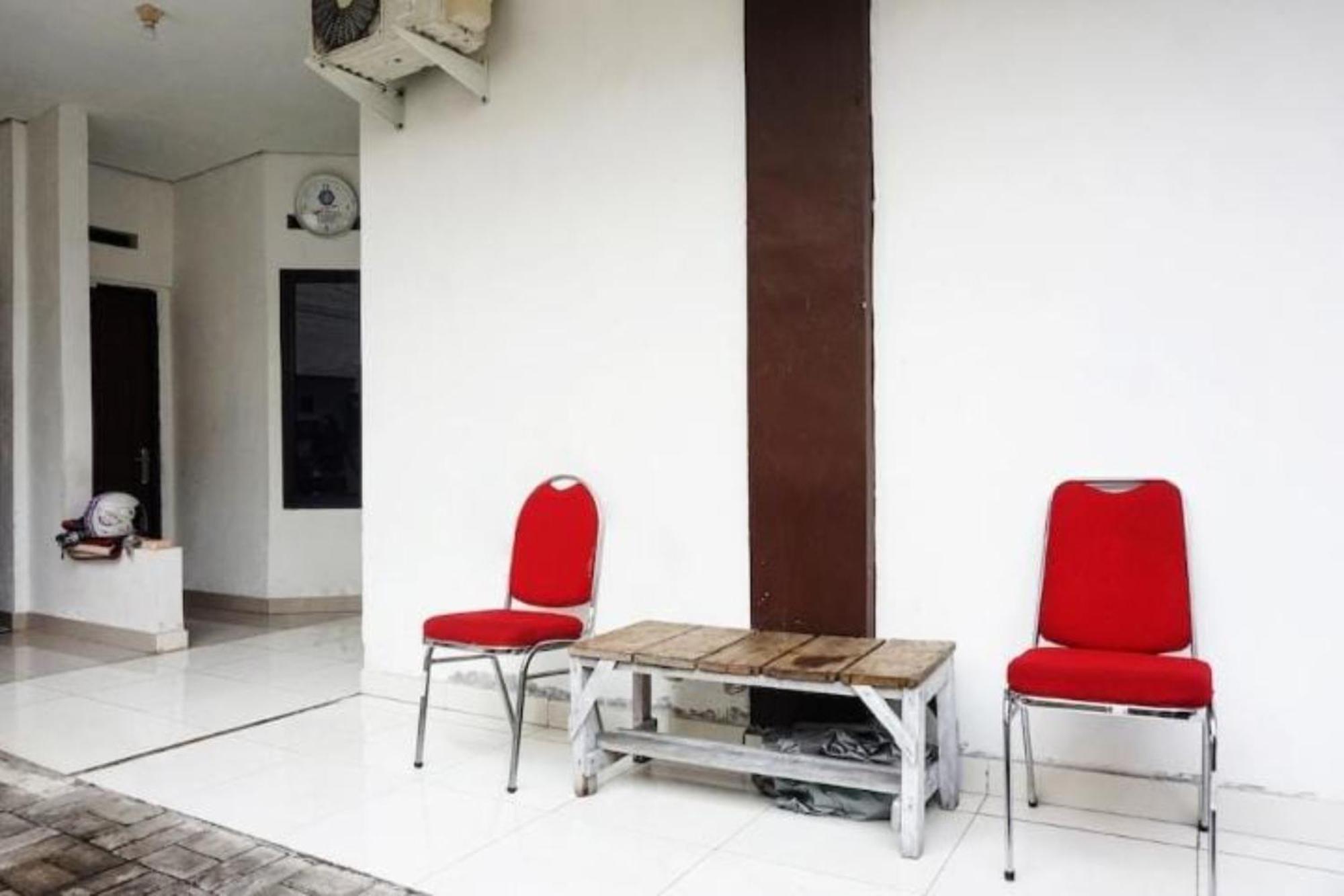 Oyo 93540 Bintang Residence 2 雅加达 外观 照片
