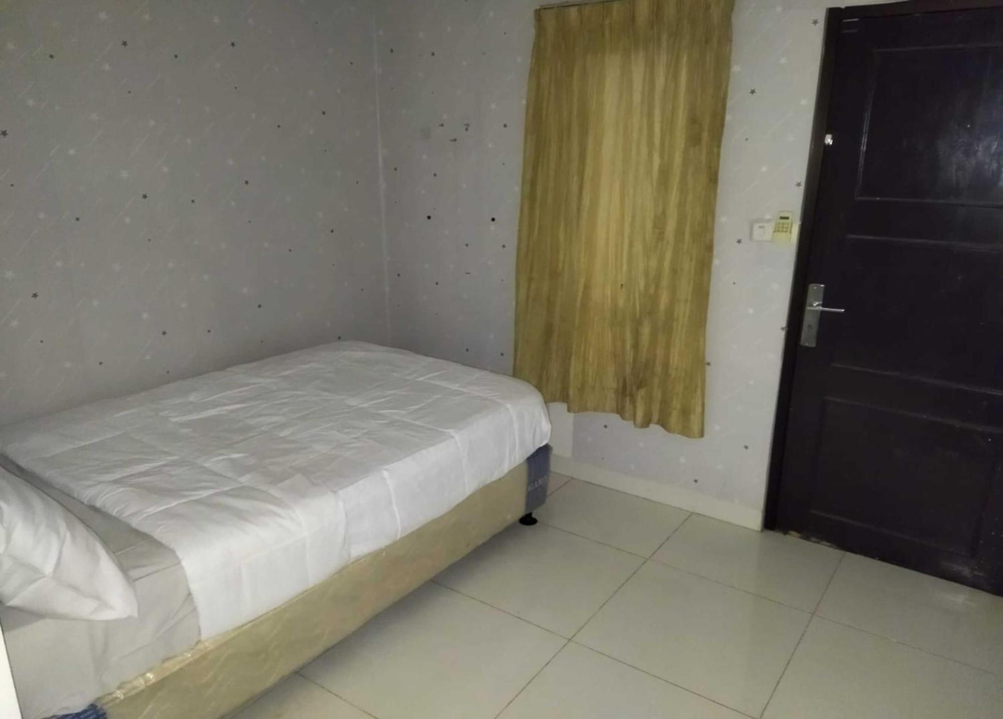 Oyo 93540 Bintang Residence 2 雅加达 外观 照片